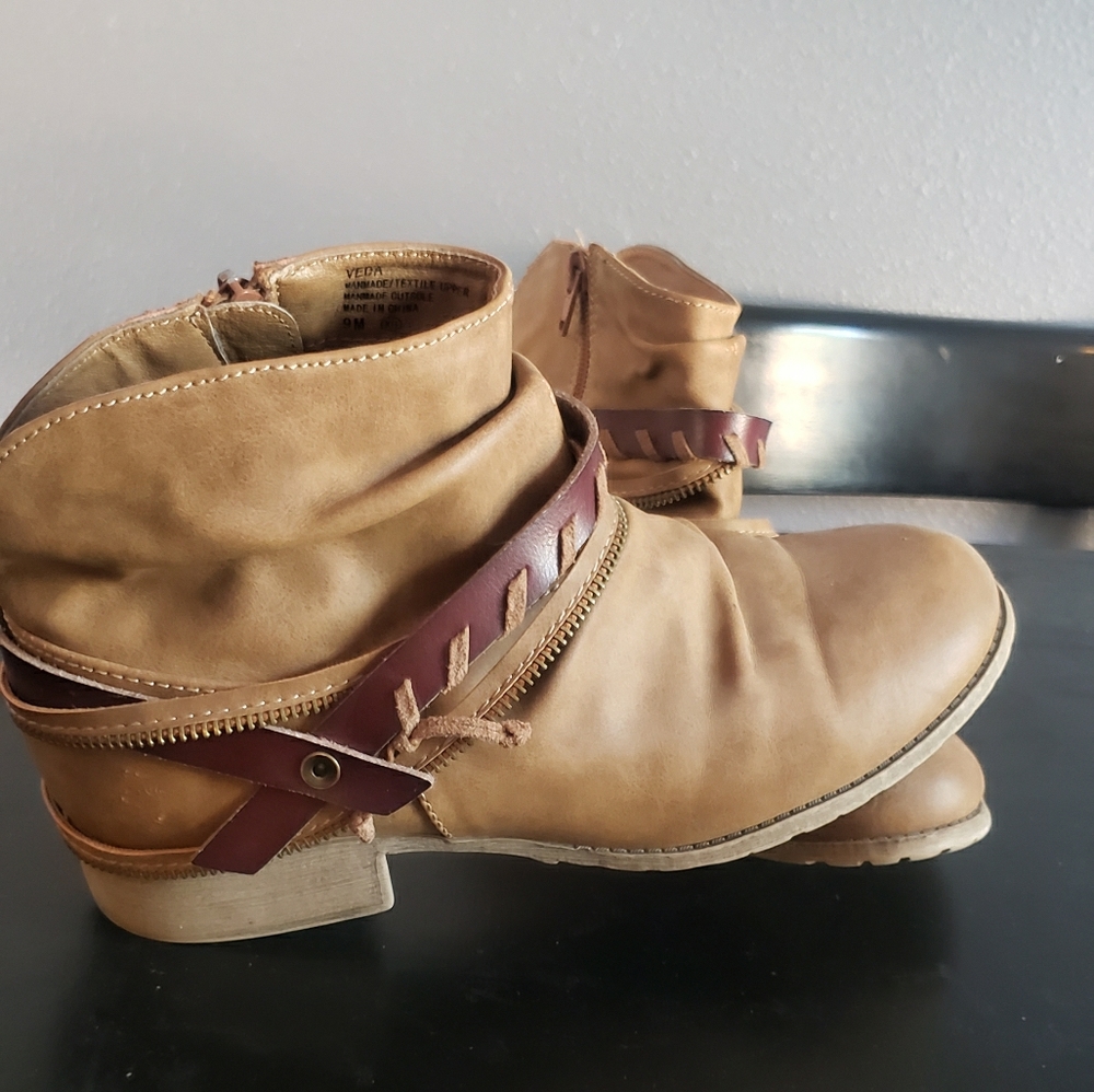 Leather ankle boots